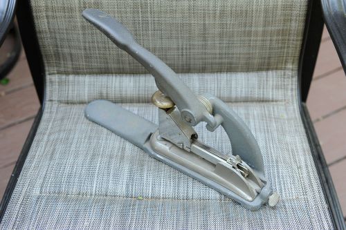 Bates Mercury Power arm vintage stapler H30  working order