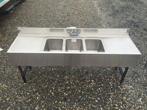 Stainless steel restaurant/industrial grade sink/washing counter for sale