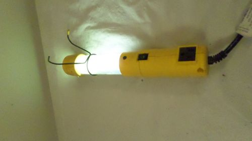 Commercial electric 12 1/2&#034; hanging electric work light for sale
