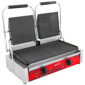 Avantco P84 Double Commercial Panini Sandwich Grill - Grooved Plates 120V 3500W