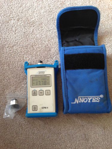 OPM 4 Optical Power Meter NOYES FIBER SYSTEMS OPM4-4C + Cover + Carry Case  Used