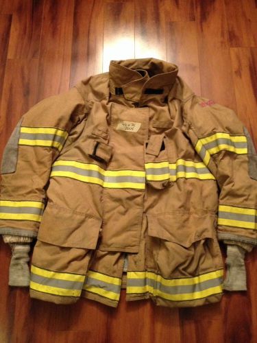 Firefighter Turnout / Bunker Gear Coat Globe G-Extreme Size 46-C X 35-L 05