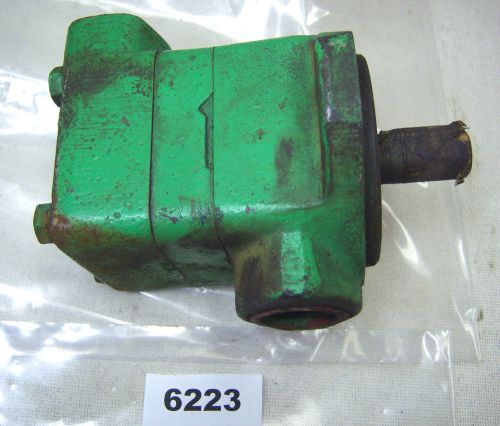 (6223) Vickers Vane Pump V102R5R 1B20