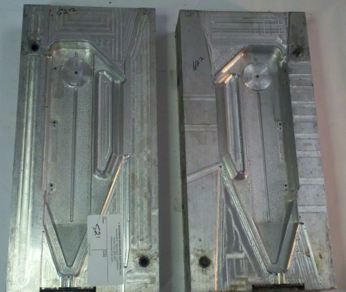 PLASTIC INJECTION BLOW MOLD FOR LARC M19-A BB GUN BODY     4