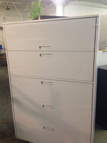 5 DRAWER LATERAL SIZE FILE CABINET by GF OFFICE FURN w/LOCK&amp;KEY 42&#034;W LT GRAY