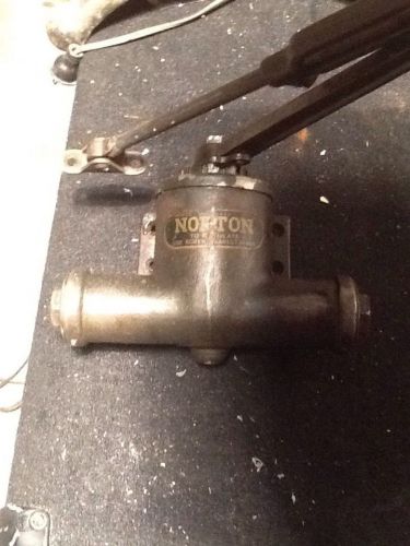 Vintage Norton 316 C Closer