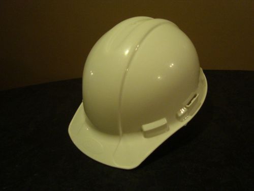 3M TEKK-PROTECTION 91280-80025T White XLR8 Full Brim Pro Ratchet Hard Hat