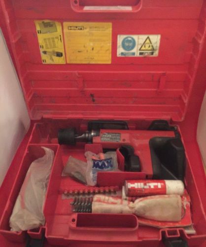 HILTI DX35 POWDER ACTUATED Fastening System with nose guard &amp; Cleaning tools