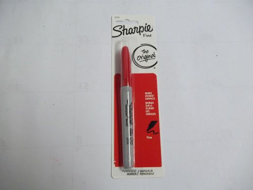 1 Red Fine Tip Sharpie New in Package Mark Your Packages Fragile Free Shipping!