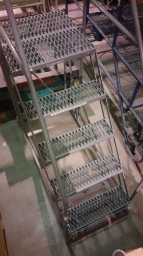 Cotterman grey 5 step rolling ladder with platform for sale