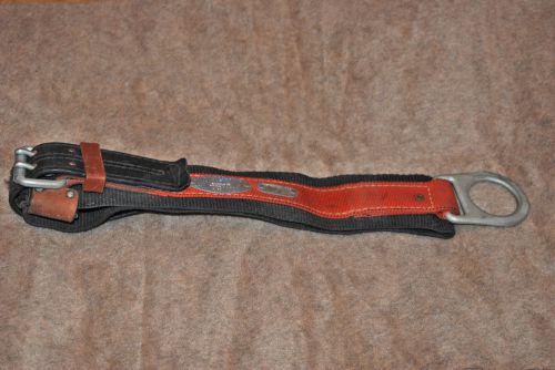 KLEIN SAFETY BELT 5447 LB1B ~ Size Small. Manufactured 5-89