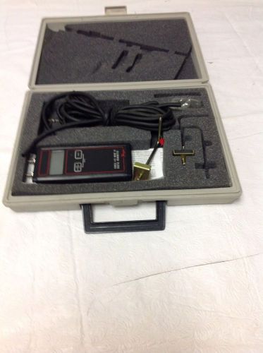 Dwyer Series 475 Mark III Digital Manometer Kit