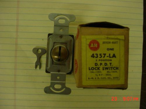 Arrowhart 4357-LA 3-Position DPDT 10 Amp 125V Lock Switch