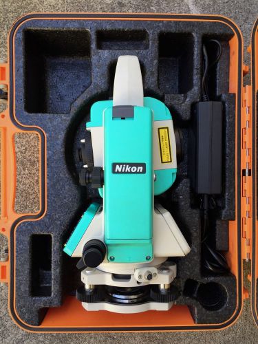 Nikon NPL-332 5&#034; Reflectorless Total Station, Serviced, Warranty! We Export!