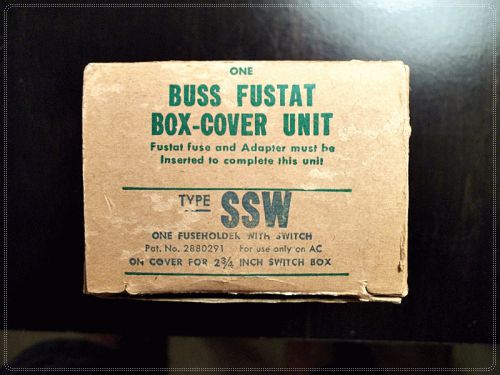 Buss Fustat 2-3/4&#034; Box-Cover Unit Type SSW Fuse Holder With Switch 15A-125V