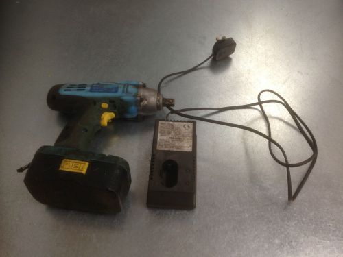 blue spot impact socket gun 1/2 half inch with battery and charger