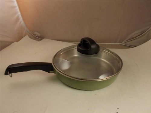 Vintage Club Heavy Aluminum Avacado Green 10&#034; Skillet With Glass Vented Lid