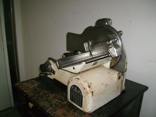 ANTIQUE MEAT SLICER VERY OLD AND VERY STRONG WILL CUT FROZEN MEAT WORKS FINE