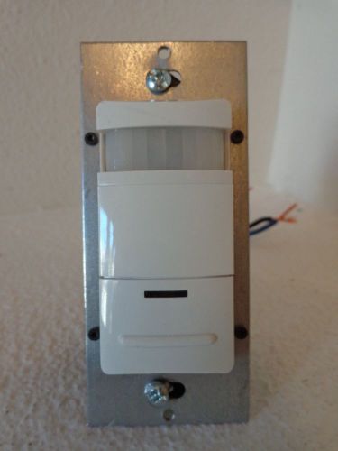 Leviton passive infrared automatic wall switch light almond ods15-idt for sale