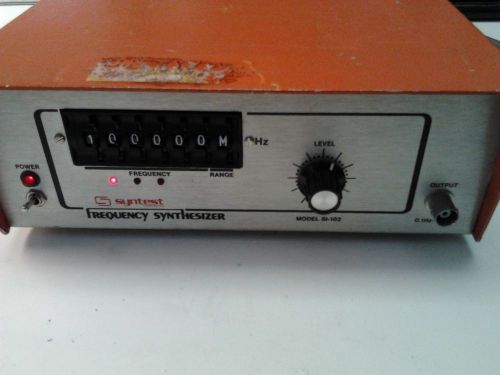 Syntest frequency synthesizer Model SI-102 0.1 Hz to 16MHz