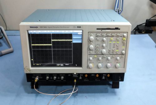 Tektronix TDS7404 4GHz 20GS/s 4-Channel Oscilloscope w/Options