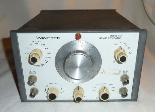 WAVETEK Model 142 HF VCG Generator
