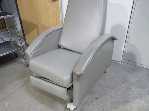 Winco Recovery Recliner  556