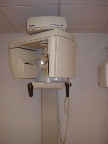 Gendex Orthoralix 9000 Dental Panoramic X Ray