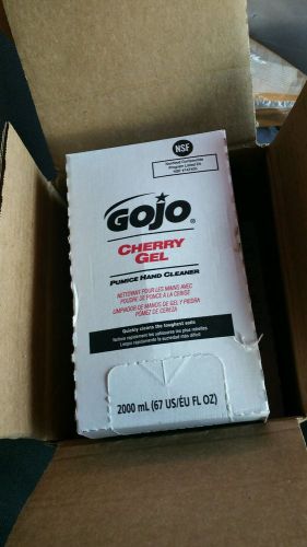 GOJO Cherry Gel Pumice hand cleaner (4) refills, Pro 2000 TDX 2000ml 7290-04
