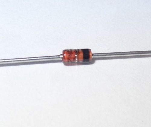 20 pcs 1N4448 200 mA, 100V signal diodes.