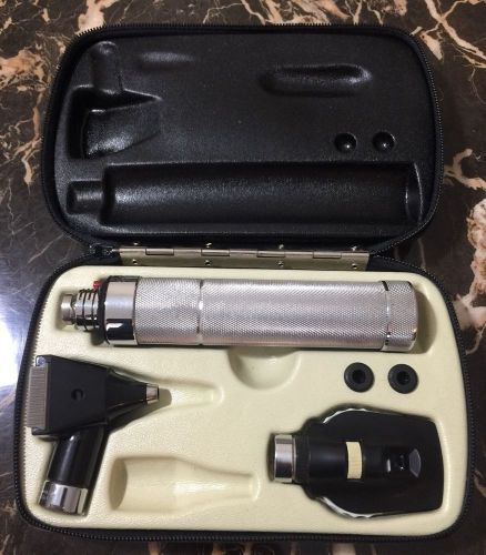 Welch Allyn Diagnostic Set Otoscope Ophthalmoscope Battery Included