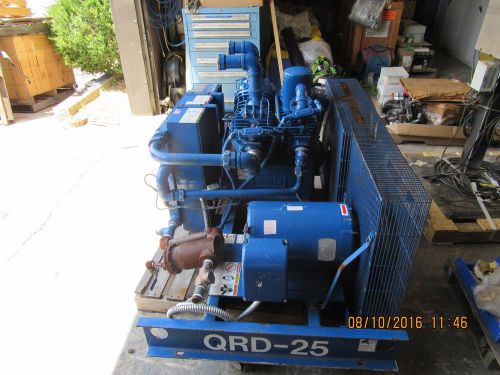 QUINCY COMPRESSOR QRDT-30 25 HP 230/460V PH3 USED