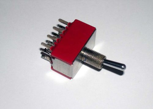 Toggle switch  c&amp;k 7401 4pdt  5a  lot of  7 for sale