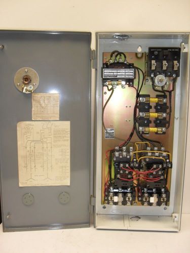Allen bradley size 0 two speed combination starter with enclosure 1.5 hp max240v for sale