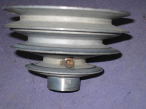 3 step pulley 3/4&#034; shaft 4&#034; 3.5&#034; 2.5&#034; # 141 chicago die casting  21h2 for sale
