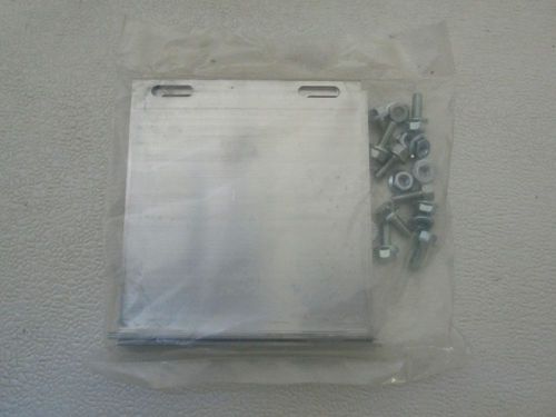 COOPER B LINE 9A-R006 SPLICE PLATE (Full Box 10 Packages of 2 ea.)