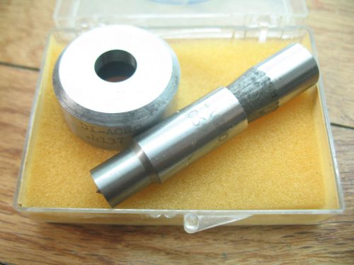 Di-Acro punch and die set in case! 13/32&#034; round clearance .0075 diacro