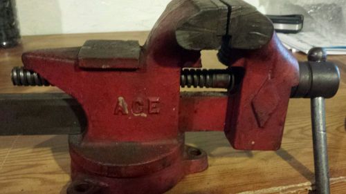 Ace 3&amp;1/2 Bench vise
