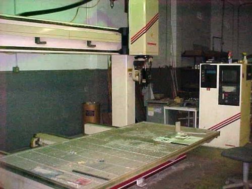 5 AXIS Thermwood CNC Router Model C678,5&#039; x 10&#039; x 2&#039; VACUUM FORMING MOLDS