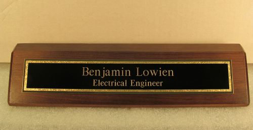 DESK NAME PLATE WALNUT PERSONALIZED CUSTOM ENGRAVED 2 DAY MAIL
