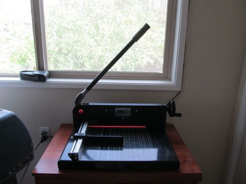 STACK PAPER CUTTER - COME 2700 HEAVY DUTY