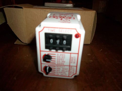 NEW DAYTON SOLID STATE TIME DELAY RELAY 6A855