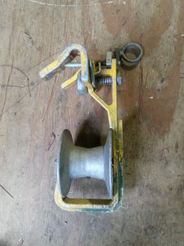 D Cable Block and Lifter GMP b-190149