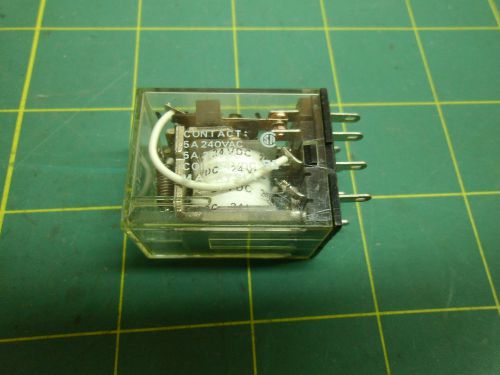 OMRON RELAY CONTACT MY2E 5 AMP 240 VAC COIL 24 VDC (QTY 1) #3484A