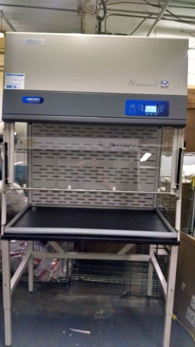 LABCONCO PARAMOUNT BIOLOGICAL-ORGANIC FUME HOOD. EXCELLENT CONDITION. ID# 10561