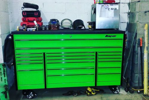 72&#034; Snap on Tool Box Extreme Green
