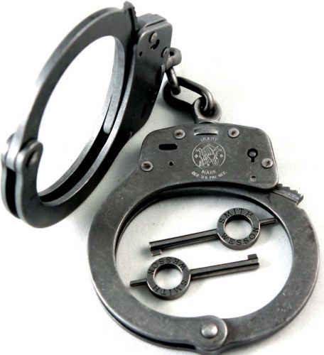 Smith Wesson 103 Stainless Steel Handcuffs Police Restraints Bondage Cuffs New!