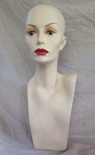 Porcelain Female MANNEQUIN Head/Bust Wig Hat Jewelry Free Standing 20.5&#034; Tall