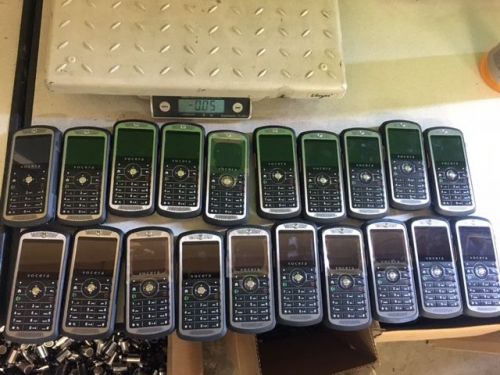 Lot of 20 vocera motorola smartphones ewp2100