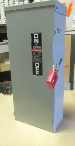 Nib ge 100a fusible safety switch cat# th3363r .. 600vac/250vdc  3 phase  ds-250 for sale